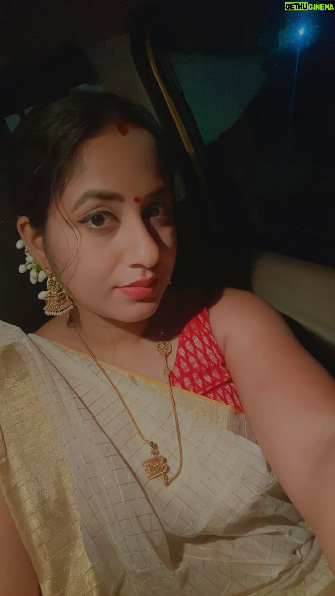 Jyothi Krishna - 1.6K Likes - കംപ്ലീറ്റ് പോസിറ്റിവിറ്റി ആട്ടാ 🕉️