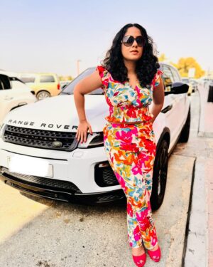 Jyothi Krishna Instagram - You will face many defeats in life, but never let yourself be defeated. Believe you can and you’re halfway there 🫶🏻 

#jyothikrishna #malayalamcinema #actress #malayali #southindianactress #influencer #dubaiinfluencer #dubai #mydubai #boldandbeautiful #lady #trending #viral #picoftheday #myride #rangerover #happyme #instaphoto