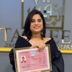 Jyotica Tangri Instagram - Our melodious and talented prodigy @jyoticatangri received her Golden visa, it was a pleasure managing her golden visa process through @rrproductions2024 It feels great to see a smile on her face. Note: I manage golden visa procedures for artists, contact now to get yours. #HappyClient #goldenVisa #uae