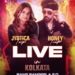Jyotica Tangri Instagram - Dive into the electrifying fusion of music and melodies as @jyoticatangri sets the stage on fire with Honey Trouper in Kolkata! 🎶✨ Don’t miss the Rang Rangeela 2.0 live concert this evening for an unforgettable evening of dhamaal . . #LiveMusic #KolkataConcert #RangRangeela2Point0 #JyoticaTangri #jtlive #honeytrouper #marudharstar #trouperlive #thefolkrouteproject #holidhamal #happyholi #kolkata #marwadi