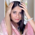 Jyotica Tangri Instagram – Haye booh Haye Booh eh tamasha , tera nitt da kalesh te syapa 😤 

#HayeBooh #jyoticatangri #jtmusic #jattnuchudailtakri #jyoticasongs #trendingreels