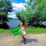 Jyotica Tangri Instagram - Kayi baar jhoothe dilaase se hi zindagi kat jaati hai, haina! #sabar #jtmusic #jyoticatangri #jyoticasongs #sadsongs #punjabi #latest #release