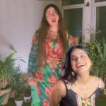 Jyotica Tangri Instagram – @rjkavneetsandhu kinni sohni choreography keeti, mainu mazaa ee agaya giddha paa ke 🫶🏻 tuhade jinna sohna te nahi ho paya par koshish keeti mai❤️ thankyou once again for loving #pyarmainuhogya te tuhade nal mainu pyar hogya 

#jtmusic #jyoticatangri
