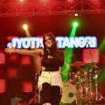 Jyotica Tangri Instagram - Ishq mitaye haye haye ni maye mera ishq banaye haye haye 🔥 Mera ishq sangeet hai aur apka? Likho comments mein! ❤️ Some shots from our last #Jtlive show at @provenance.rvscet #jamshedpur Ye college aur iske students bhi ishq hi the🥰 Thankyou for having us RVS we had a great time with y'all✌🏻 The man behind the camera @mannitmani 📷 #Jyoticatangri #jtlive #jtmusic #ishqmitaye #chamkila #love #stage #liveperformance #collgestudents #college #concert Lead guitar 🎸 @_fardeens Perc and dhol 🪘 @abhijit_percussionist Drums 🥁 @harshit.encore Bass guitar 🎸 @bass.harjot 🎹 keys @firozlanga 🪈 flute @atulkrishan