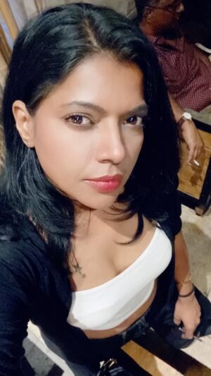 Kaajal Pasupathi Instagram - #saturdaynight prands🥳🥰💃