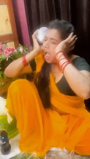 Kaajal Pasupathi Instagram - Nalla keera ya prands☺️😁😹.. see more...

... yenna from koyemedu soldra prands 🙁