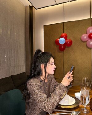 Kabby Hui Instagram - 遲來的生日快樂🎂 #924