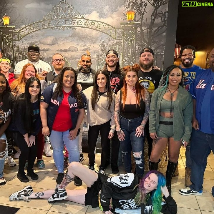 Kacy Catanzaro Instagram - We had so much fun AND raised $4,000 for @connorscure , @gktwvillage , and @nmdp_org ! Thank you to everyone who came out and helped raise money! HUGE THANK YOU to @maniaclubofficial , @the_omar_show , @itsamedemario , @dare2escapekissimmee , and all of the @wwe @wwenxt Superstars who made the time to come out!