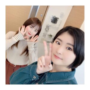 Kaede Kaga Instagram - 先程森戸知沙希さんの卒業が発表されました。

森戸さんと一緒に踊れる残り約4ヶ月、
春ツアーやその他全て
たくさん思い出作ります！！！

#加賀楓
#モーニング娘22
#morningmusume22
#森戸知沙希