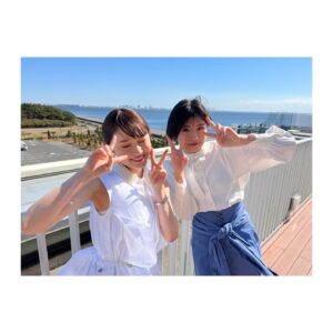 Kaede Kaga Instagram - 新曲「大・人生 Never Been Better!」
MV公開されました！

爽やかすぎるので見てください＾＾

https://youtu.be/B-xPswM-cvs

#加賀楓
#森戸知沙希 さん
#モーニング娘21
#morningmusume21
#新曲
#MV
#出たよ