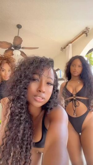 Kaelyn Kastle Instagram - What’s better than 3 Black queens ?