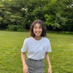Kaho Takada Instagram - GW終わり。 どんな休日過ごしました？ 私は欲しいものが沢山出てきたよよ☺︎ ケータイ､イヤフォン､ヘッドフォン､サングラス､ まだまだまだまだまだ物欲の5月。 マスカラはこだわりブルー🫐 このTシャツ着れる季節来たっ