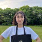 Kaho Takada Instagram - GW終わり。 どんな休日過ごしました？ 私は欲しいものが沢山出てきたよよ☺︎ ケータイ､イヤフォン､ヘッドフォン､サングラス､ まだまだまだまだまだ物欲の5月。 マスカラはこだわりブルー🫐 このTシャツ着れる季節来たっ