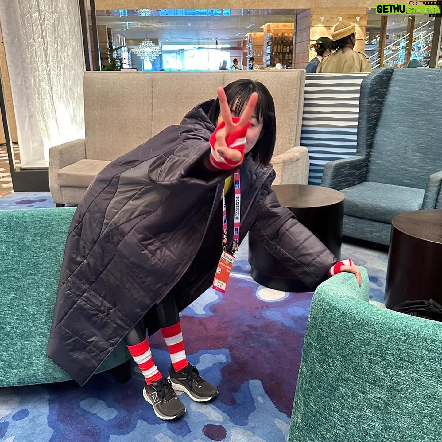 Kaho Takada Instagram - 今だにあの日に取り残されてる、濃厚な日。 決めた、来年も走りたい🐛ホノルルも🐛 目標サブ5、目指せ4時間台~~ 最近ランチューバーずっっと見てるワハハ #東京マラソン2024 #ネットタイム5時間6分 #自己ベスト45分更新 #応援ありがとうございました☺︎