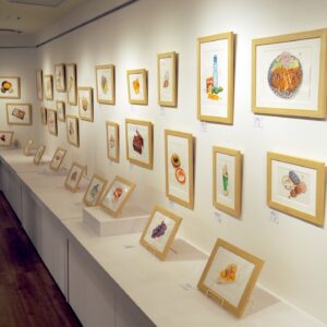 Kailene Falls Instagram - 初めての個展！
My First Solo Exhibition
(English Below)

14日まで、大阪阪神百貨店の梅田本店にて、初めての個展が開催中です！展示販売の作品が60点、そのうちにいちごテーマのとのが23点あります。そして、グッズ販売、サイン入りの本、水彩フードイラストのワークショップも！

大阪まで来られない方は、電話にてもオーダーできます。「06-6345-1202」までにお問い合わせください。またこちらでメッセージを送ってください！フレーム代込みで2.5〜4.8万円で販売しています。

そしてワークショップですが、昨日と今日は満席でしたが、日曜日はまだ空きがあります。16時半〜19時ですので、ご興味ある方はメッセージを送ってください！

I’m in Osaka holding my first exhibition until Feb. 14th at the Hanshin Department Store in Umeda! I’m showing/selling 60 pieces including 23 strawberry themed artworks. There are also artist goods and workshops!

Shipping of artworks is only available within Japan, but if you are in Japan and are interested, send me a message and I can guide you through the online payment process at the department store.

The Sunday workshop still has openings as well, so send me a message if interested!