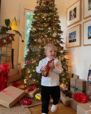 Kaitlin Doubleday Instagram - Couldn’t pick just one, or two, or three...Merry Christmas Eve!