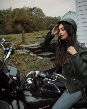 Kaiza Instagram - unleashed my alter ego. 🏍️ #harleysforever