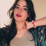 Kajal Sharma Instagram - I love you like a love song, baby 🖤 . . . . . . #explore