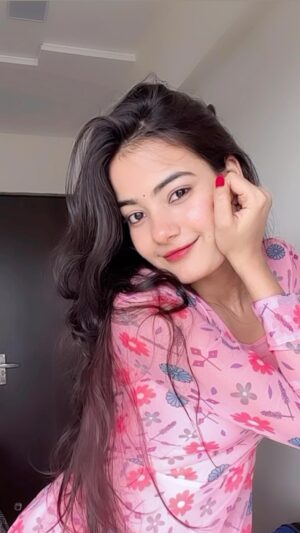 Kajal Sharma Instagram - 🌸
.
.
.
.
.
.
.
#reels #reelsvideo #reelitfeelit #reelinstagram #explore #trendingreels #trendingsongs #trendingreels #fyp #smile #panjabi #favsong #slowmotion