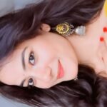 Kajal Sharma Instagram - 👀🫢 . . . . . . . #reels #reelitfeelit #reelinstagram #explore #fyp #trending #trendingreels #favsong #viral #smile #indianwear