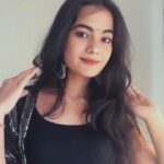 Kajal Sharma Instagram – 🖤🫶🏻
.
.
.
.
.
.
#reelsinstagram #reelitfeelit #reelsindia #explorepage #explore #fyp #trending #trending #viral #slowmotion