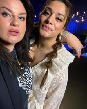 Kakan Hermansson Instagram - Tack @farah.abadii det gjorde vi bra ❤️❤️❤️
