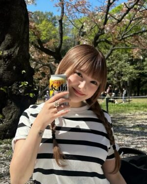 Kalen Anzai Instagram - 皆んなでお花見したーー🌸🌸🌸☺️☺️
