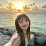 Kalen Anzai Instagram – 本日から遂に！
私の1st写真集、「in all ♡」が
発売になりました！✨

関わって下さった全ての皆様に、
感謝でいっぱいです🥲♡

朝から沢山のお祝いメッセージなどもありがとうございます🥹

今日は沢山のサインを書きに行ってきました
12日皆さんに直接会ってお渡し出来るのが楽しみです🥲アリガトウ

色んな想いが詰まった1冊、
書店やネットなどで是非
お手に取ってみてください☺️♡

#安斉かれん
#安斉かれん1st写真集