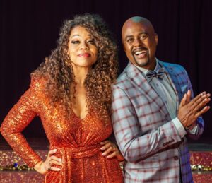 Kamilah Marshall Instagram - ✨TONIGHT!!!! HOPE you’re ready for some HOLIDAZE HARMS from your FAVORITE SIBLING DUO. @terronbrooks and I along with @garrymarshalltheatre and DARK BLUE MONDAZE are EXCITED to bring you YEAR TWEEELLLLVVVEEE. 
Come WATCH and CHAT with us live. 

If you CAN’T make TONIGHT there is still plenty of time. You have through the NEW YEAR but grab those TICKETS while you can. ✨
•
LINK IN BIO
#holidazeharmony #garrymarshalltheatre #christmascheer #streaminglive