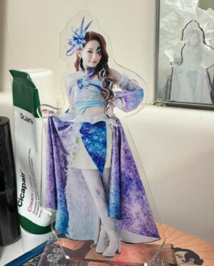 Kanako Takatsuki Instagram - @saga_the_stage 
無事に初日幕開けました⚔️
頼もしい座組の皆さまに支えられながら日々悩み、色々なものを吸収しています🔥
ゲーム未プレイでも見応え抜群な内容です❕
足を運んでいただけると幸いです🩵

https://sagastage.jp/reuniverse/

リズ・リン・ウッド役 高槻かなこ
#サガステ #ロマンシングサガリユニバース #ロマンシングサガ  #実はもう一つ衣装あります