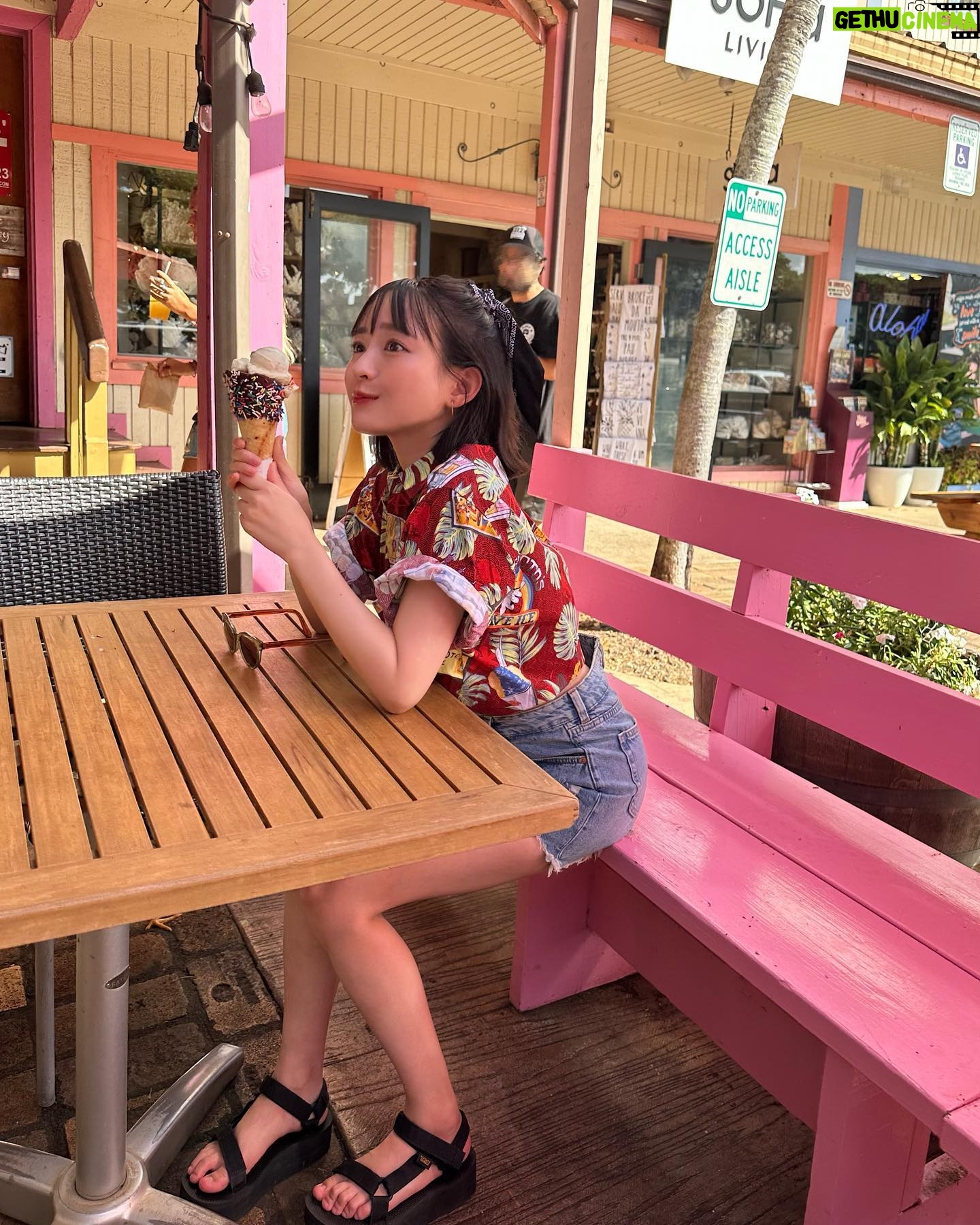 Kanami Takasaki Instagram - アイス美味しかった~🍦💓
