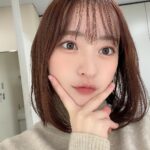 Kanami Takasaki Instagram – 先日 @quinbelle_omotesando さんで美容鍼をして頂きました☺︎
20代後半になってたるみ対策とかでほぼ毎月行ってるんだけど、目に見えてわかるくらい引き上がるから本当におすすめ🫶🏻
いつまでも若々しくいたいから肌管理とかは実はいつも気にかけてるよ〜^ ^