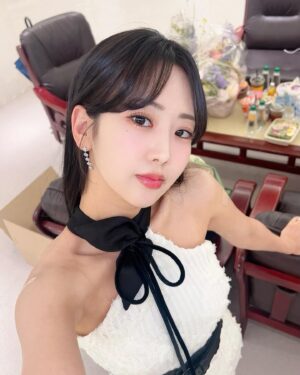 Kang Hye-yeon Instagram - 매일 다른 나!