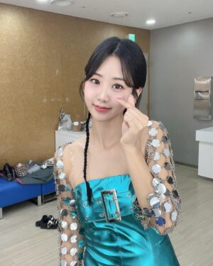 Kang Hye-yeon Instagram - Like 단스 가수 빠밤