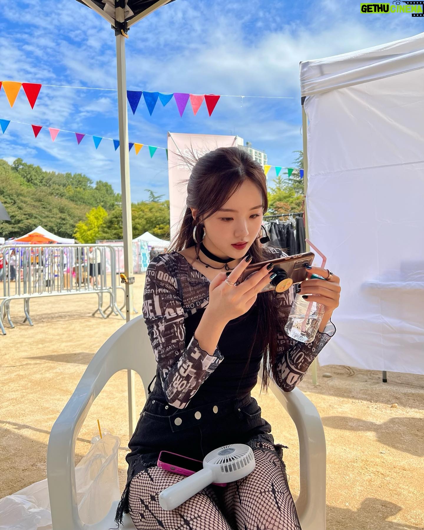 Kang Na-eon - 191K Likes - 백연제 축하공연 딜라이트 - Blind
리더 임예림 🫡 ✨ #피라미드게임