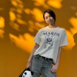 Kang Ji-young Instagram - 😗🧡