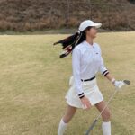 Kang Seung-hyun Instagram - 사실 요즘 골태기야 😫 . . #hyoni_golf #golf #골프