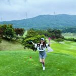 Kang Ye-won Instagram - 최고로 못친날🌈⛳️😂🥰