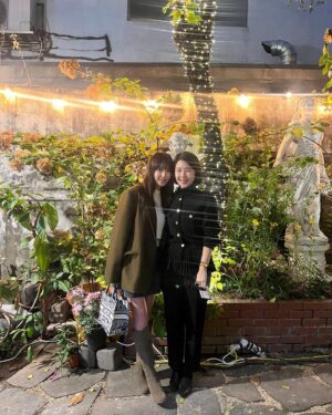 Kang Ye-won Instagram - 여기가 
한국이니 
유럽이니 
 감각이 남다른 
향도 남다른 
역시나 쵝오🫰🫰

응원해 영완아🤗♥️

#contedetulear