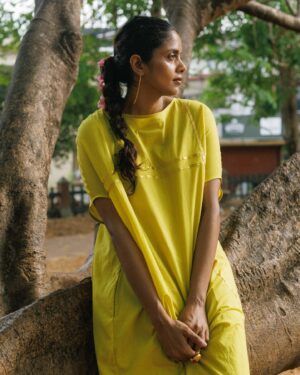 Kani Kusruti Instagram - Replicating nature. 🍀

എന്റെ നിമിഷം - My Time.

For far too long, we’ve witnessed the women in our lives neglecting the rest they truly deserve. This festive season, we refuse to stand for it any longer.
To all the remarkable women—mothers, sisters, daughters, friends, colleagues—who have tirelessly forged and persevered ahead without ever taking a moment for themselves, this one’s a tribute to you.

Let’s embrace tranquility amidst the chaos. Pause, breathe and unwind, unapologetically.

Salt Festive Edit 2024

Models - @kantari_kanmani @_diyamenon__ @malvika.vipin 
Styling - @diyaaa_john 
Outfits - @saltstudio 
Jewellery - @theslowstudio_  x @saltstudio 
MUA - @makeupbyzeiramather 
Hair - @abhi_the_makeupartist @m_megha99_official 
Photography - @iamsreejithsnair 
.
.

#festive #festiveedit #vishu #vishucollection #festivecollection #capsulewardrobe #fashionphotographer #editorial #festiveseason #desi #desifashion #explore #fyp #girlsgirlsgirls 
.
(Ootd, capsule collection, festive collection, festive edit, vishu, festive, female friendships, girl gang, friendships, Kerala)
