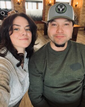 Kaniehtiio Horn Instagram - So so so proud of my man. 
5 years no alcohol. 
🖤💛🤍❤️