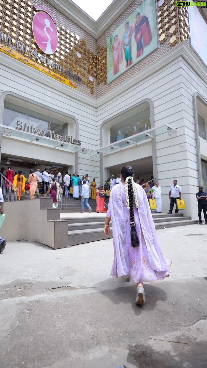 Kannika Snekan Instagram - Experience the grandeur of the Pattu Thiruvilla at Shiva Textiles, Coimbatore! Discover an exquisite collection of silk sarees, perfect for any occasion.