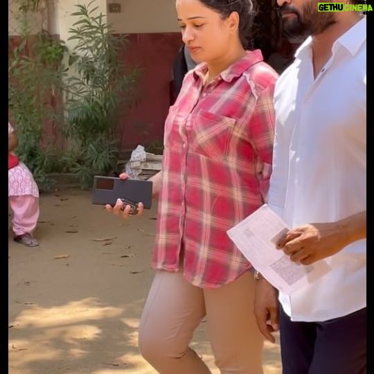 Kannika Snekan Instagram - நமது நாட்டின் சனநாயகத்தை நாமே தீர்மானிப்போம்💪 @ikamalhaasan #elections2024