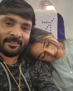 Kannika Snekan Instagram - உன் பிறந்த நாளை நான் கொண்டாடுவதிலும் ஒரு சுயநலம் இருக்கிறது... நீ மட்டும் பிறக்கவில்லை என்றால்.. நானும் என் காதலும் அனாதையாகவே நின்றிருப்போம்... என் காதல் நிறைந்த பிறந்த நாள் வாழ்த்துக்கள் காதலி...@kannikasnekan