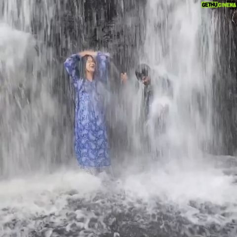 Kannika Snekan Instagram - i always love to get connected with nature πΏ Thirunelveli mavattam podhigai malai papanasam agasthiyar fallβsπ±ππβοΈπ³πͺ΄ππΎππ¦π§ββοΈ #peace #nature #universe #divine