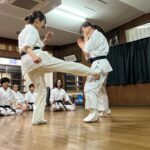 Kanon Miyahara Instagram - 打天下2 全ての放送が終了しました！ 見てくださった皆様ありがとうございました✨ 初めての海外作品 そして憧れの梨奈さんとアクションをすることができ 夢が一つ叶った作品となりました。 そして梨奈さんのハイキックを受けたこと 梨奈さんのアクションを生で感じられたこと 幸せに思っております！ これを糧にさらに精進して また海外でもお仕事できるよう頑張ります❤️‍🔥 好多謝大家收睇打天下2！ 我第一次參加海外作品係呢套打天下2，可以留咗極好嘅回憶。 我希望再有機會喺香港參加動作片，我會努力嘅。 希望將來再可以同大家見面。 宮原華音 #打天下2.