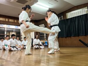 Kanon Miyahara Instagram - 打天下2
全ての放送が終了しました！
見てくださった皆様ありがとうございました✨
初めての海外作品
そして憧れの梨奈さんとアクションをすることができ
夢が一つ叶った作品となりました。
そして梨奈さんのハイキックを受けたこと
梨奈さんのアクションを生で感じられたこと
幸せに思っております！
これを糧にさらに精進して
また海外でもお仕事できるよう頑張ります❤️‍🔥

好多謝大家收睇打天下2！
我第一次參加海外作品係呢套打天下2，可以留咗極好嘅回憶。
我希望再有機會喺香港參加動作片，我會努力嘅。
希望將來再可以同大家見面。

宮原華音

#打天下2.