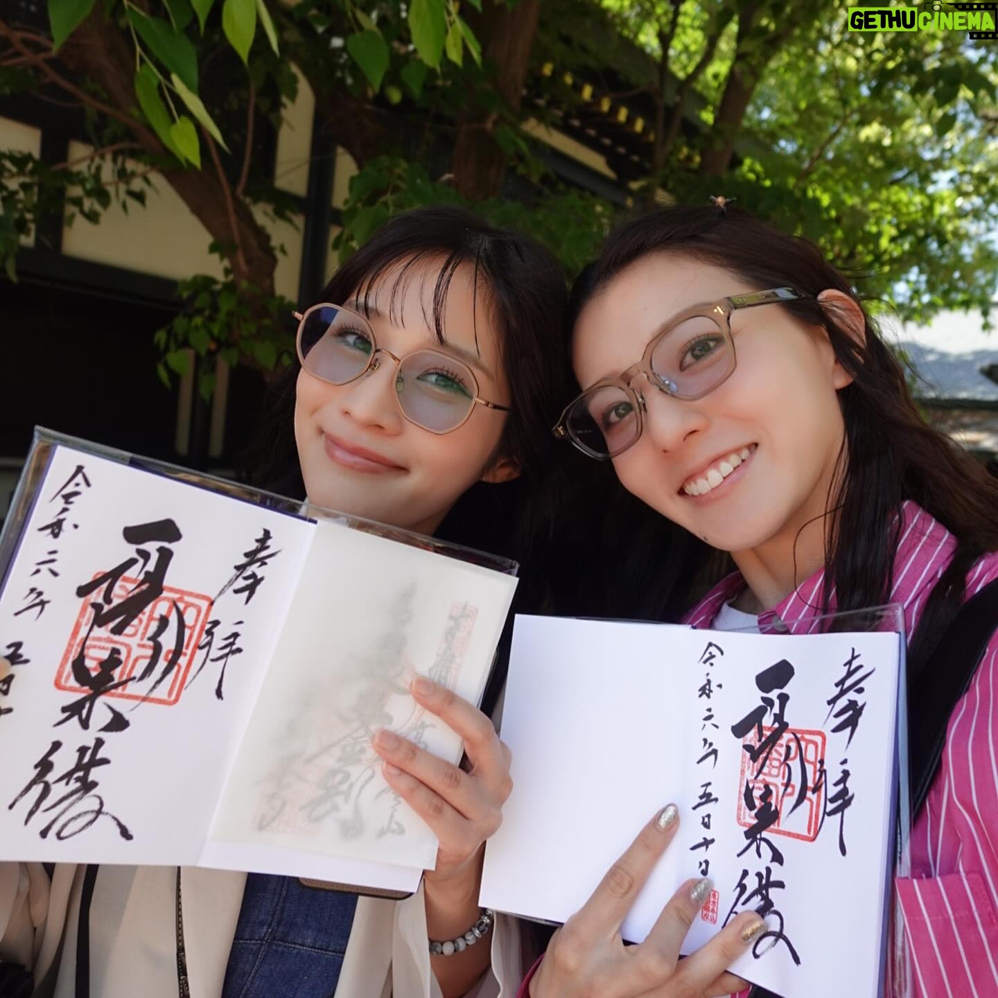Kanon Miyahara - 3 Likes - 凛さんと神社巡り⛩️
天気も良くてキックも行ってサウナ行って
充実した1日でした☺️✨
あー楽しかったー🩷
📸 @rintakahashi0809