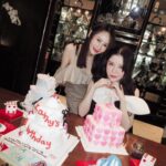 Kanya Rattanapetch Instagram - Happy Birthday my sissy @katheryn_lee ขอให้พี่มีความสุขมากๆๆ สามีรัก สามีหลง 55555 เป็นที่รักของทุกคน ทำธุรกิจอะไรก็เฮงๆปังๆ ลูกๆเลี้ยงง่ายไม่ดื้อ ไม่ซน😂😂 เป็นพี่ที่น่ารักแบบนี้ตลอดไปคะ ถึงไม่ค่อยได้ออกไปเจอ แต่รักเสมอน้าาาาา จุ๊บบ😘😘