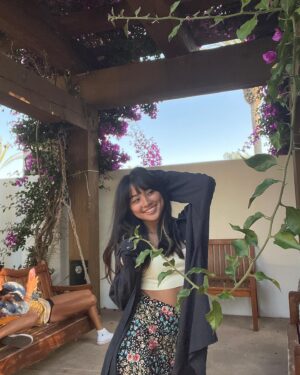 Kaori NeVille Instagram - POV: you watch me talk to my friends.

 #photoshoot #fyp #outfitideas #model #vacation #lastfridaynight #cuteoutfits